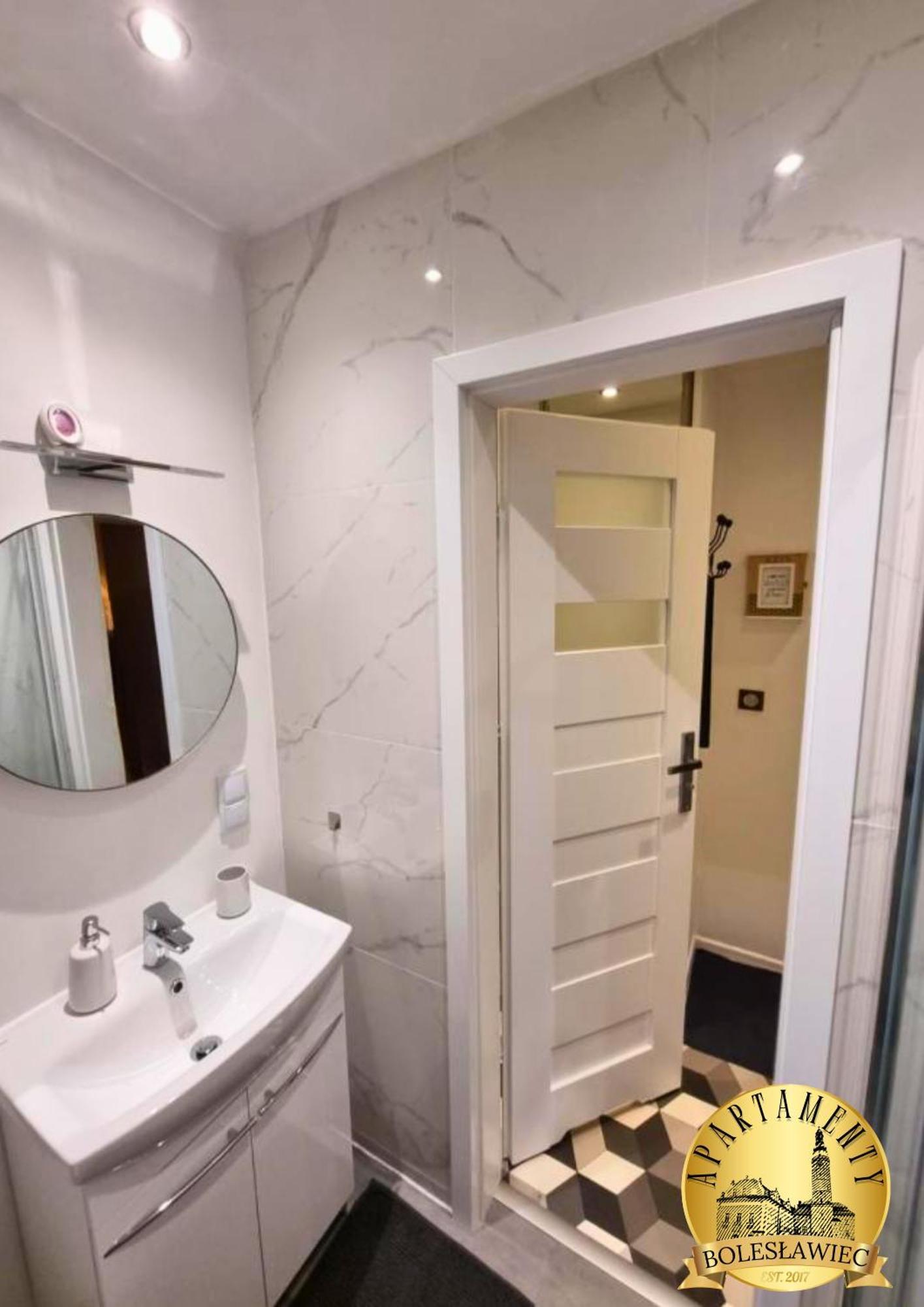 Apartament W Rynku ブンツラウ エクステリア 写真